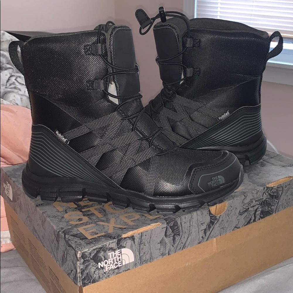 North Face winter Boot/Sneaker